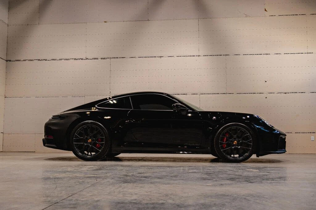 2025 Porsche 992 Carrera GTS - Image 2 of 31