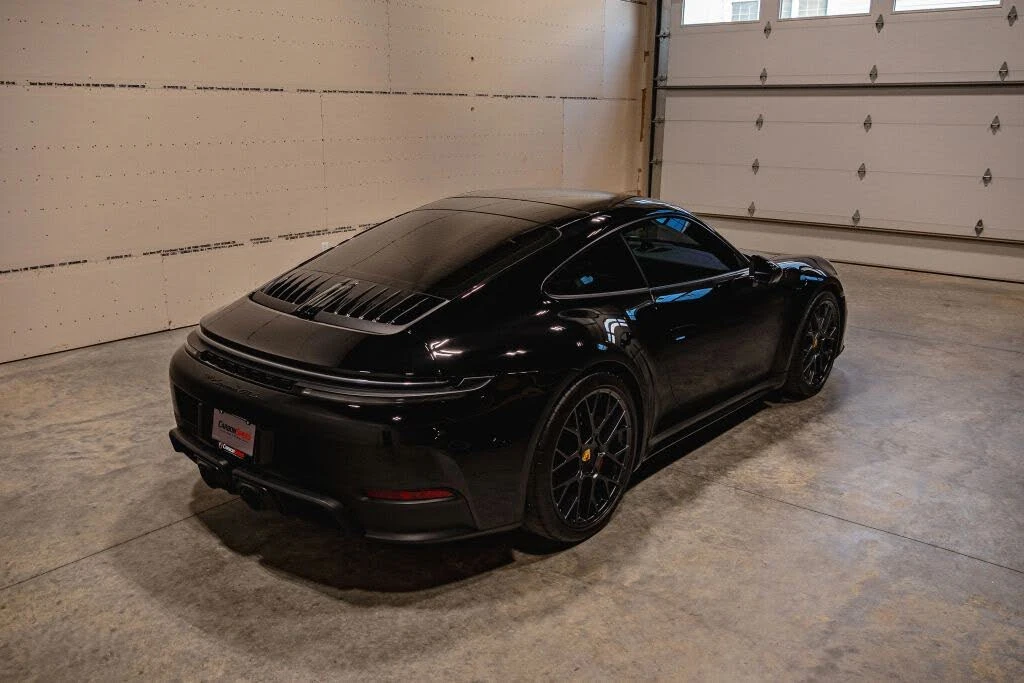 2025 Porsche 992 Carrera GTS - Image 5 of 31