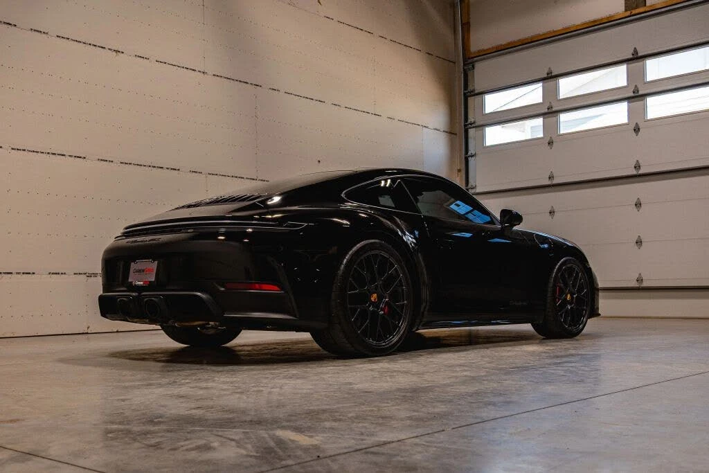 2025 Porsche 992 Carrera GTS - Image 3 of 31