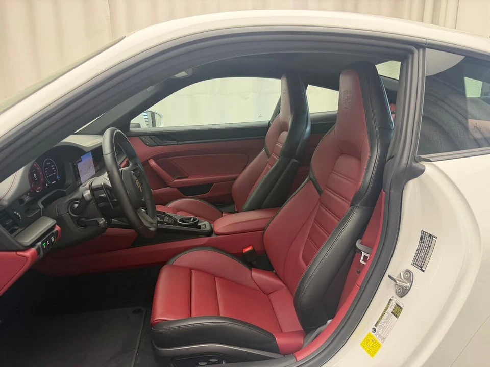 2025 Porsche 992 Carrera GTS - Image 5 of 31