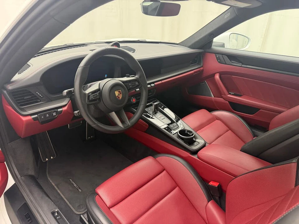 2025 Porsche 992 Carrera GTS - Image 4 of 31