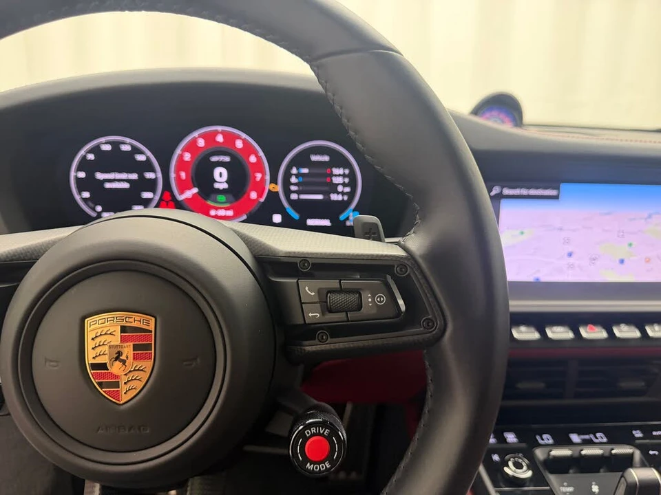 2025 Porsche 992 Carrera GTS - Image 21 of 31