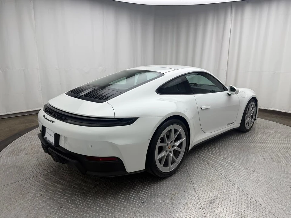 2025 Porsche 992 Carrera GTS - Image 8 of 31