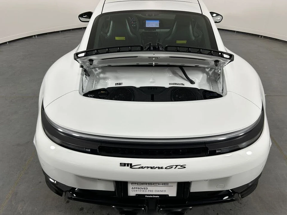 2025 Porsche 992 Carrera GTS - Image 28 of 31