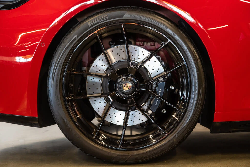 2025 Porsche 992 Carrera GTS - Image 13 of 31