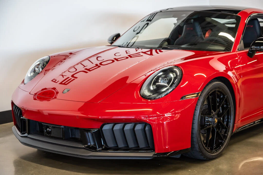 2025 Porsche 992 Carrera GTS - Image 20 of 31