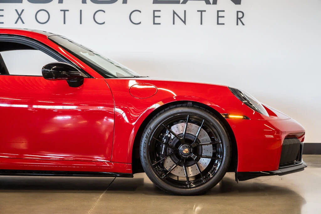 2025 Porsche 992 Carrera GTS - Image 14 of 31