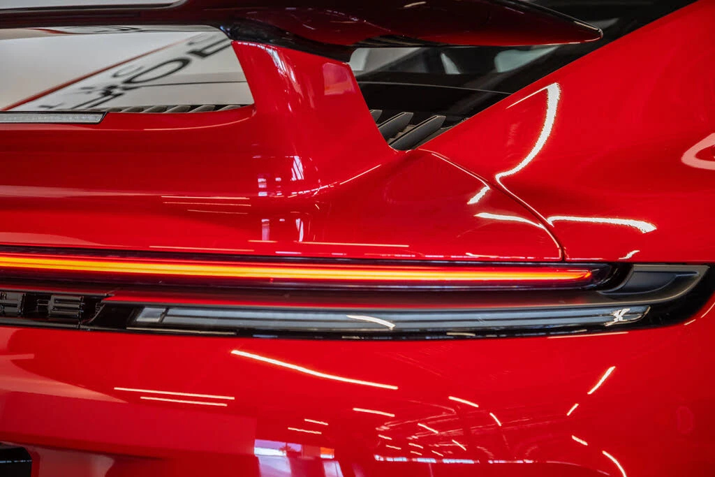 2025 Porsche 992 Carrera GTS - Image 25 of 31