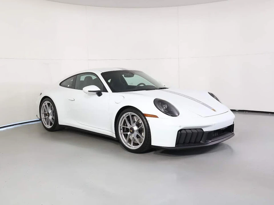 2025 Porsche 992 Carrera GTS - Image 9 of 27