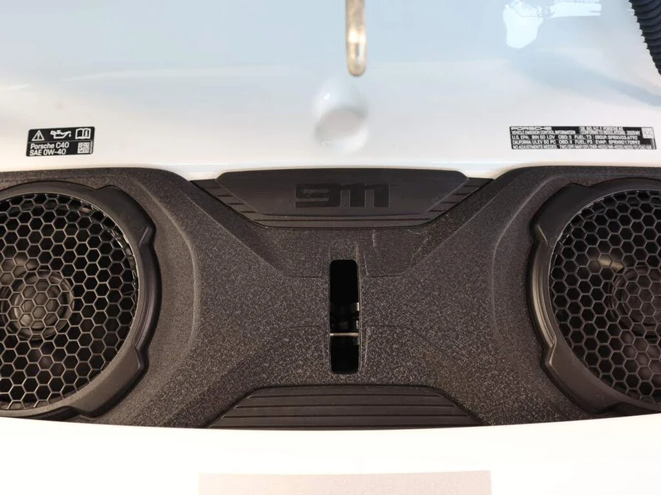 2025 Porsche 992 Carrera GTS - Image 24 of 27