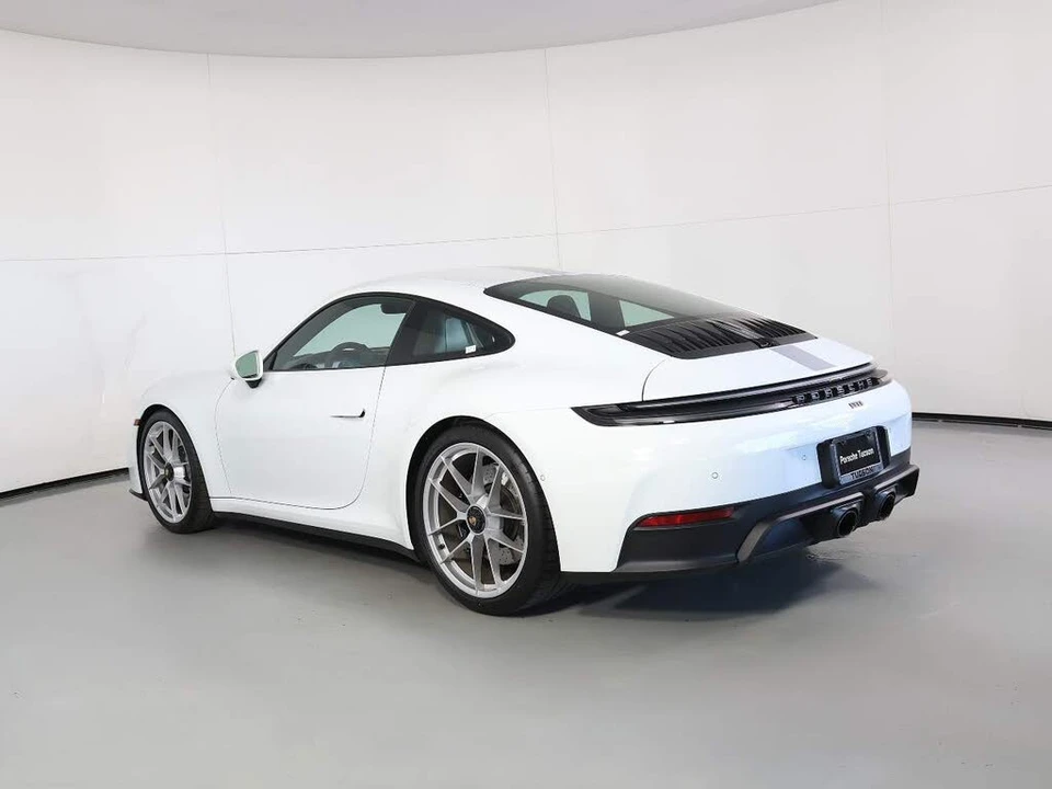 2025 Porsche 992 Carrera GTS - Image 3 of 27