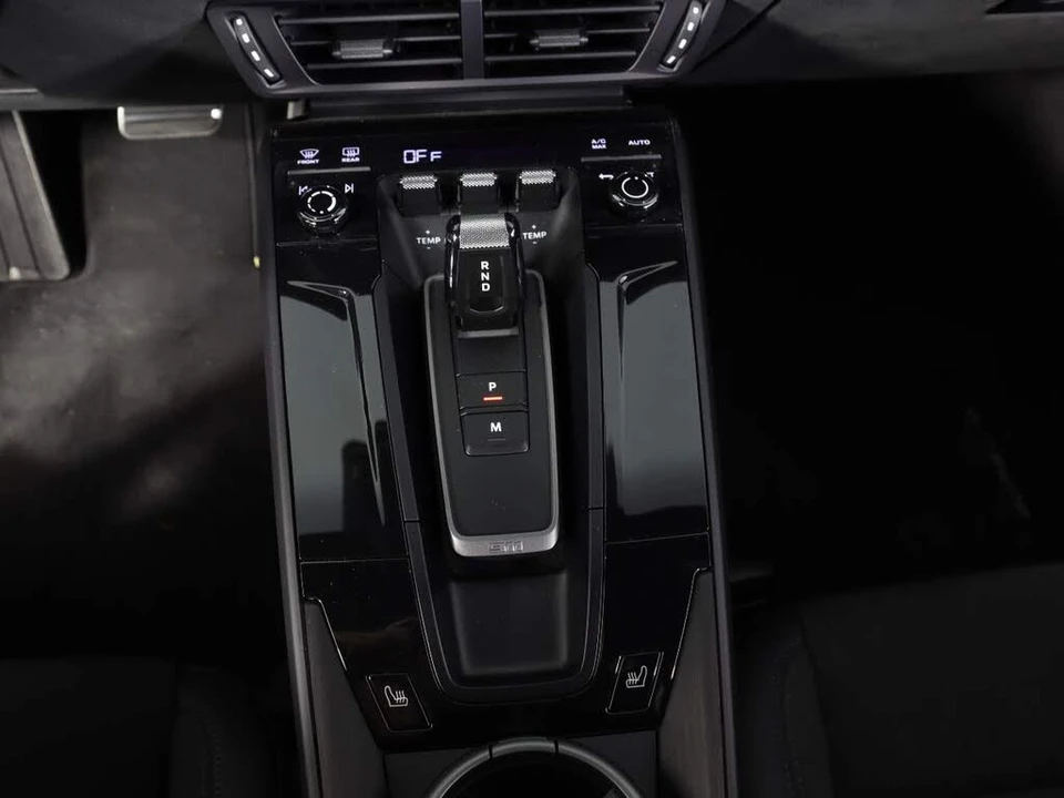 2025 Porsche 992 Carrera GTS - Image 15 of 27