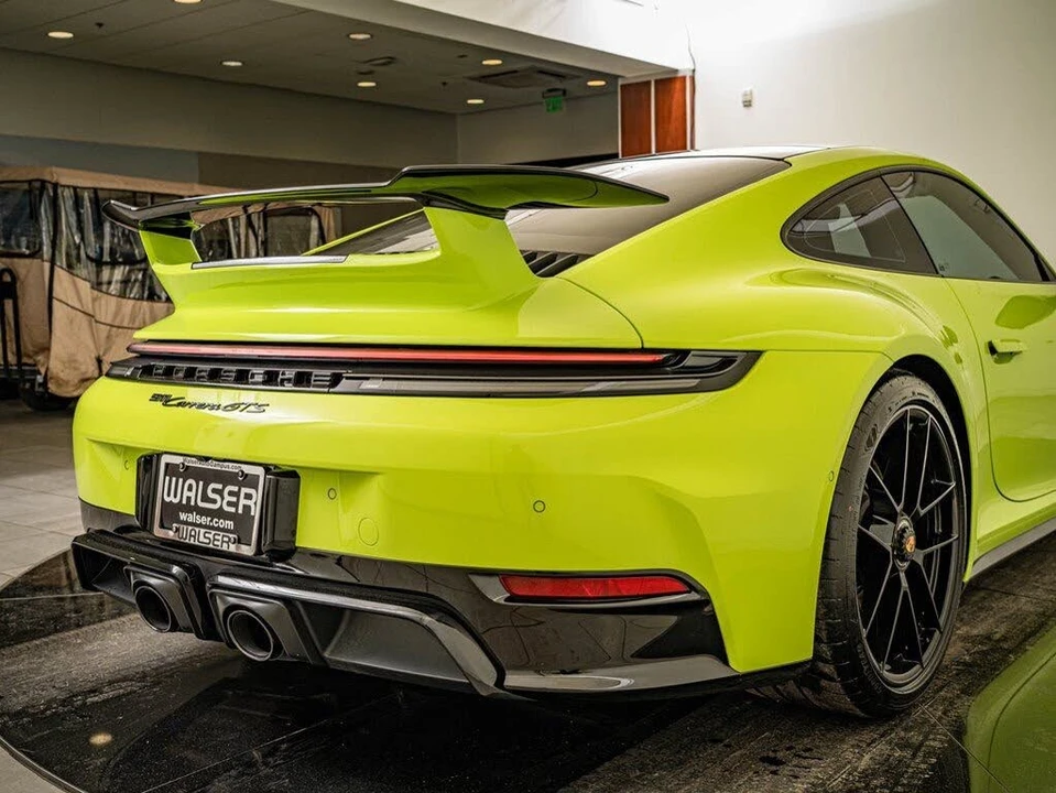 2025 Porsche 992 Carrera GTS - Image 24 of 31