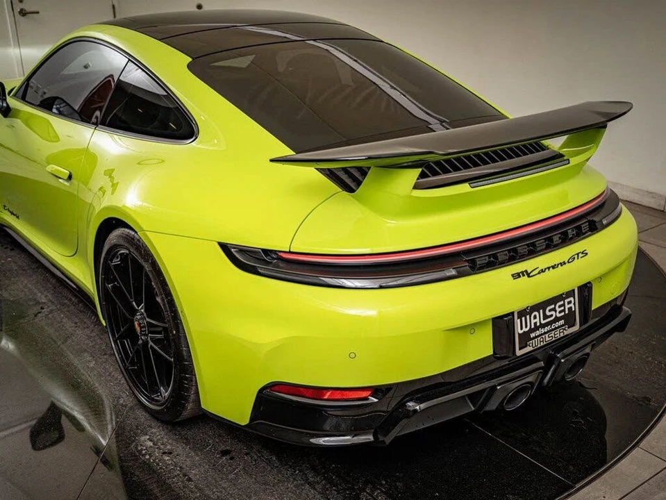 2025 Porsche 992 Carrera GTS - Image 27 of 31