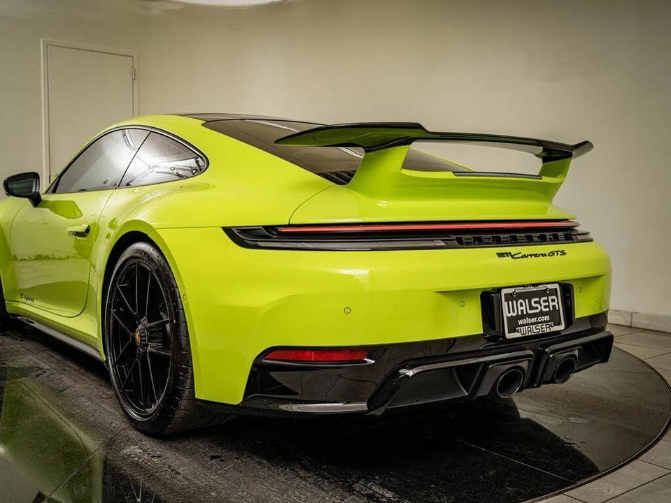 2025 Porsche 992 Carrera GTS - Image 28 of 31