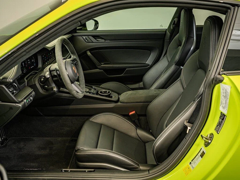 2025 Porsche 992 Carrera GTS - Image 5 of 31