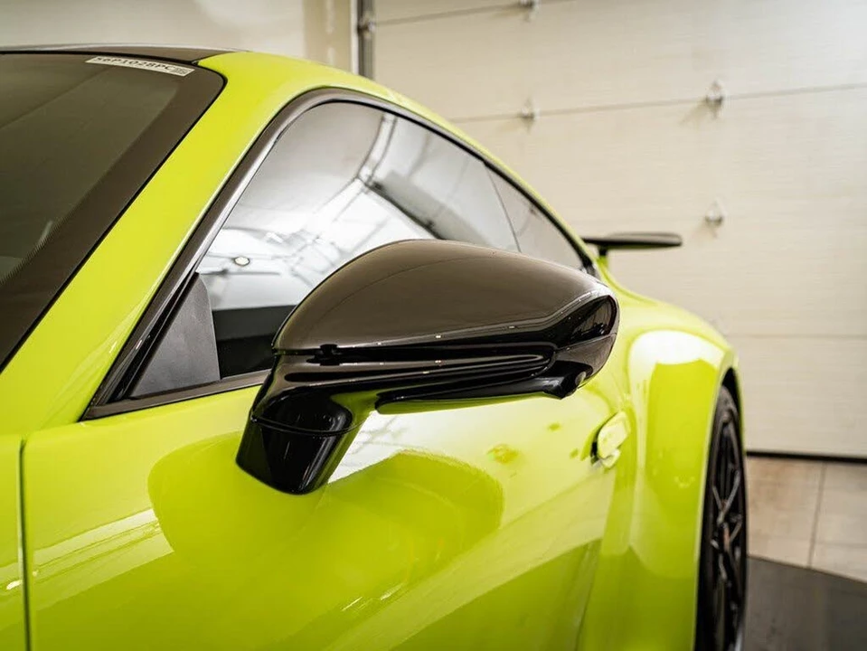 2025 Porsche 992 Carrera GTS - Image 20 of 31
