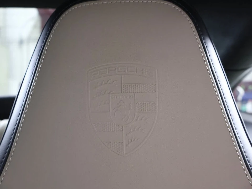 2025 Porsche 992 Carrera GTS - Image 10 of 31