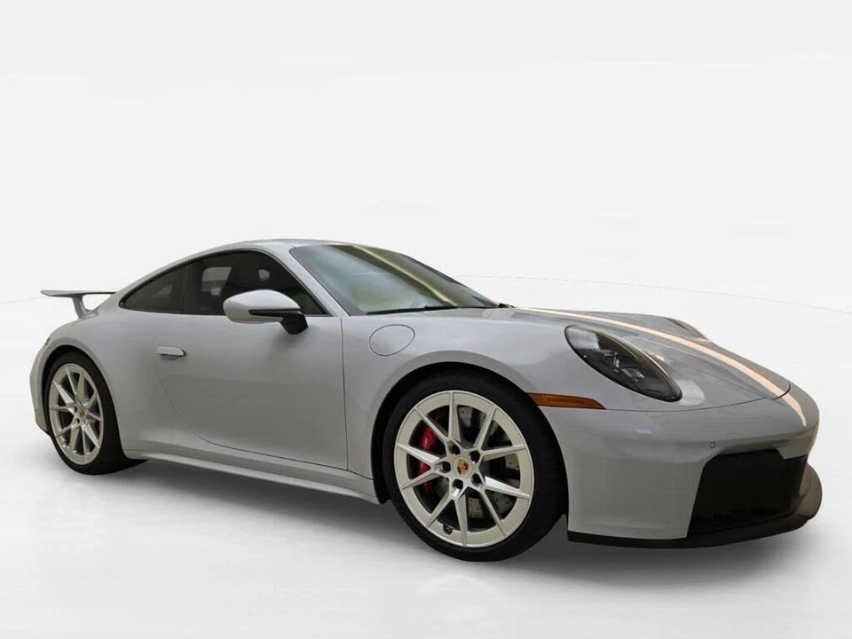 2025 Porsche 992 Carrera GTS - Image 3 of 31