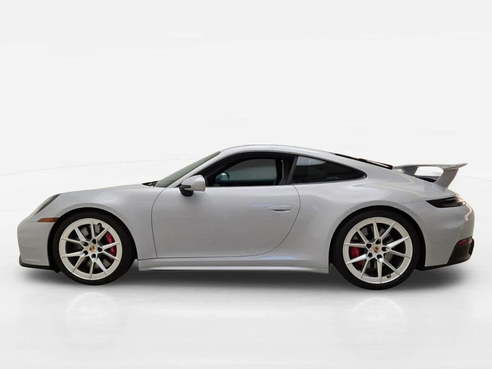 2025 Porsche 992 Carrera GTS - Image 12 of 31