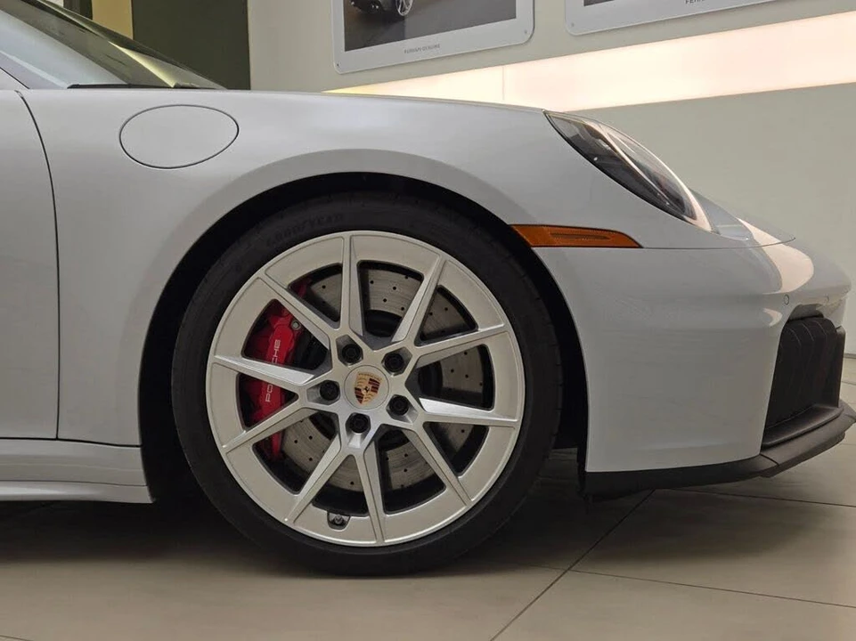 2025 Porsche 992 Carrera GTS - Image 8 of 31