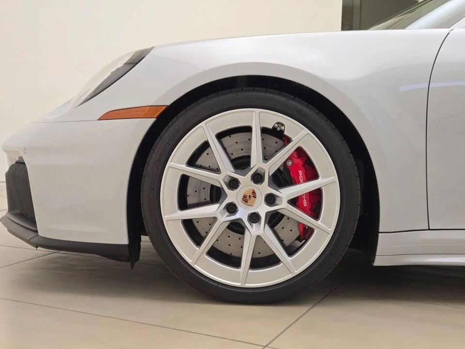 2025 Porsche 992 Carrera GTS - Image 13 of 31