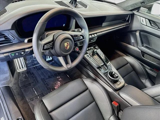 2025 Porsche 992 Carrera GTS - Image 4 of 28