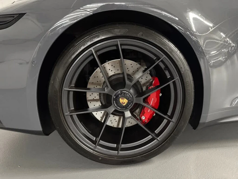 2025 Porsche 992 Carrera GTS - Image 9 of 31