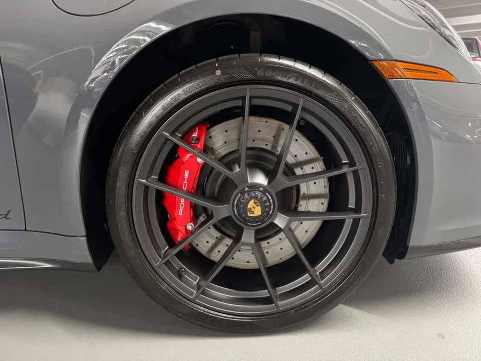 2025 Porsche 992 Carrera GTS - Image 8 of 31
