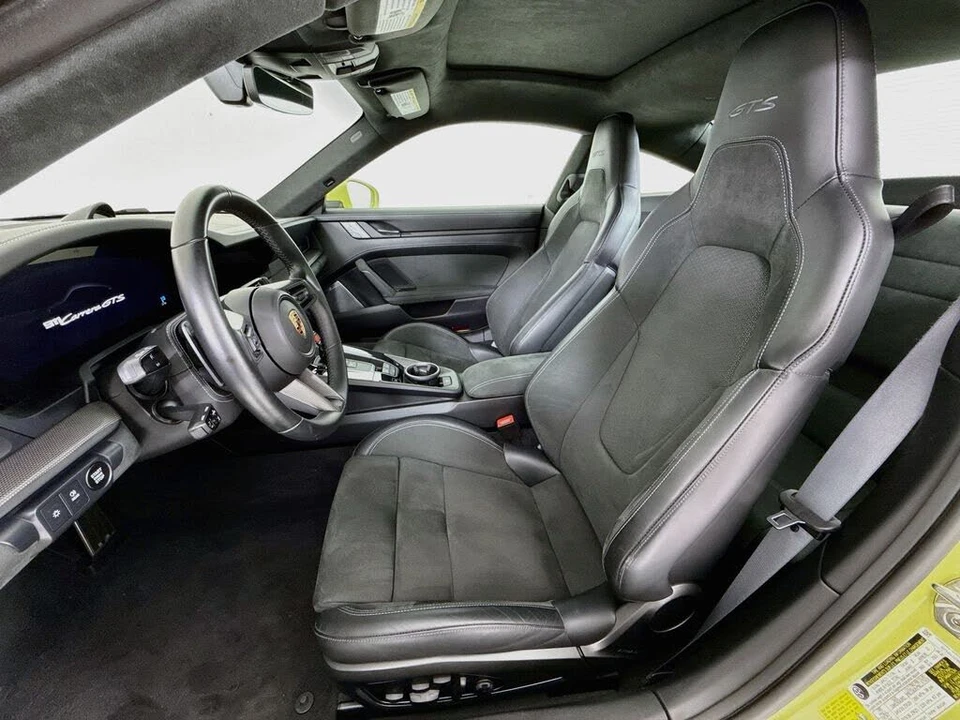 2025 Porsche 992 Carrera GTS - Image 5 of 31