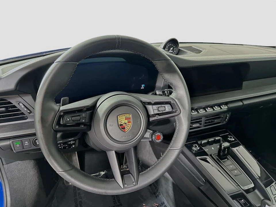 2025 Porsche 992 Carrera GTS - Image 12 of 31