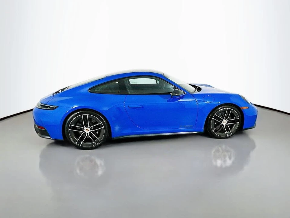 2025 Porsche 992 Carrera GTS - Image 8 of 31