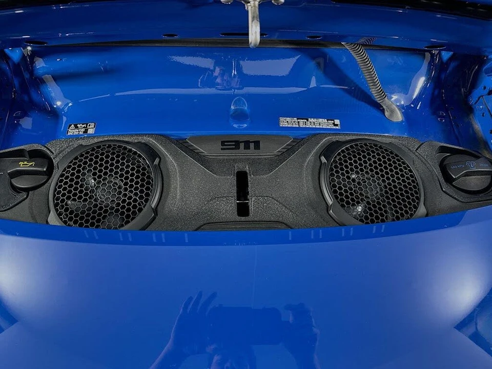 2025 Porsche 992 Carrera GTS - Image 28 of 31