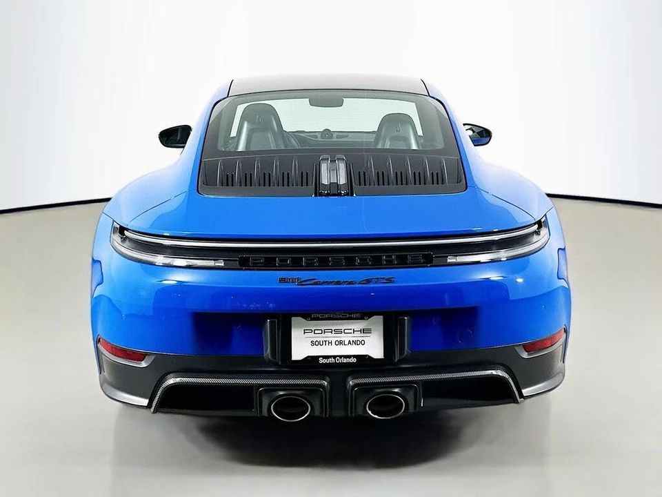 2025 Porsche 992 Carrera GTS - Image 10 of 31