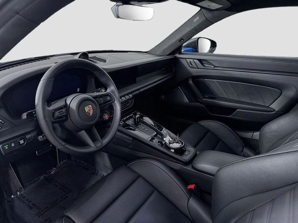 2025 Porsche 992 Carrera GTS - Image 4 of 31