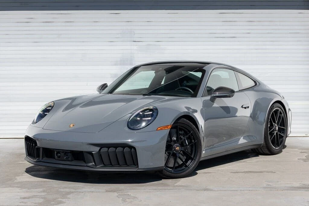 2025 Porsche 992 Carrera GTS - Image 2 of 28