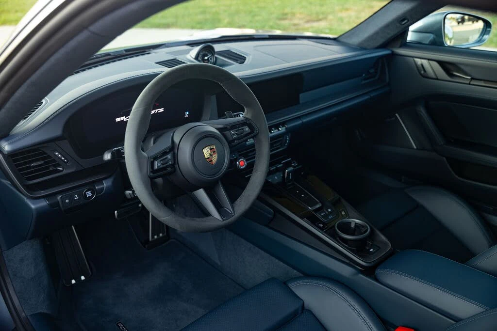 2025 Porsche 992 Carrera GTS - Image 13 of 31