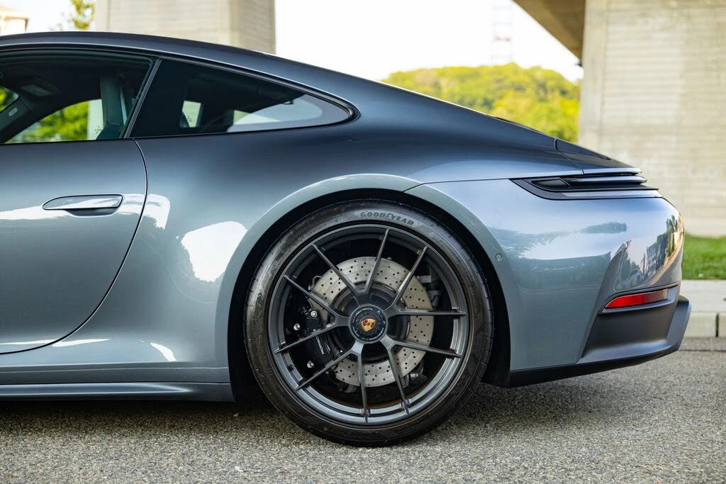 2025 Porsche 992 Carrera GTS - Image 31 of 31