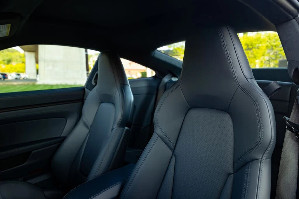 2025 Porsche 992 Carrera GTS - Image 14 of 31