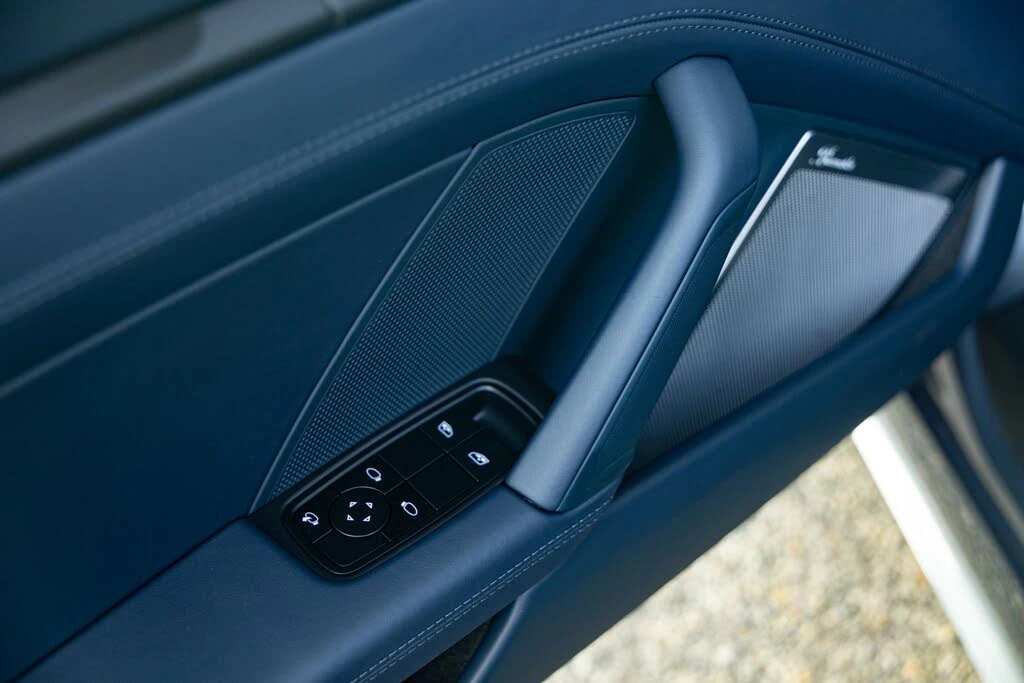 2025 Porsche 992 Carrera GTS - Image 20 of 31
