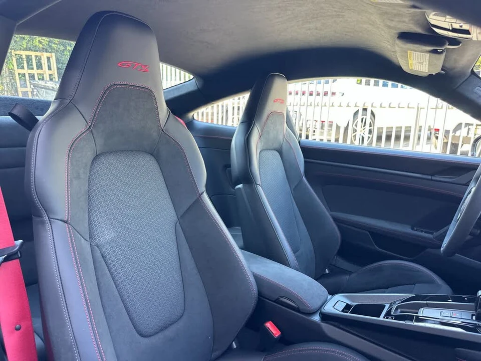 2025 Porsche 992 Carrera GTS - Image 27 of 30