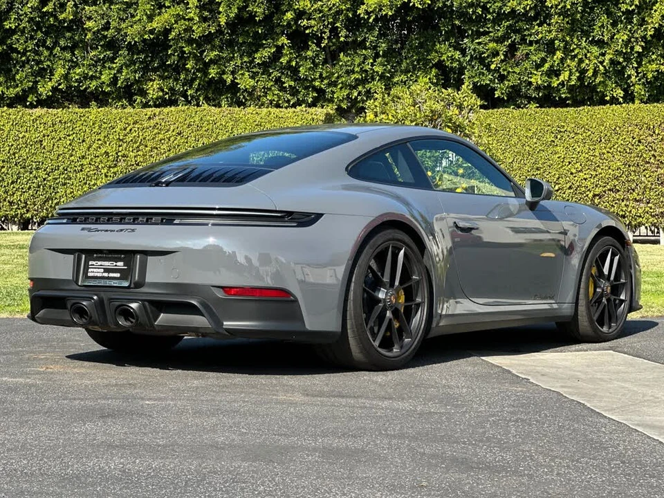 2025 Porsche 992 Carrera GTS - Image 7 of 31