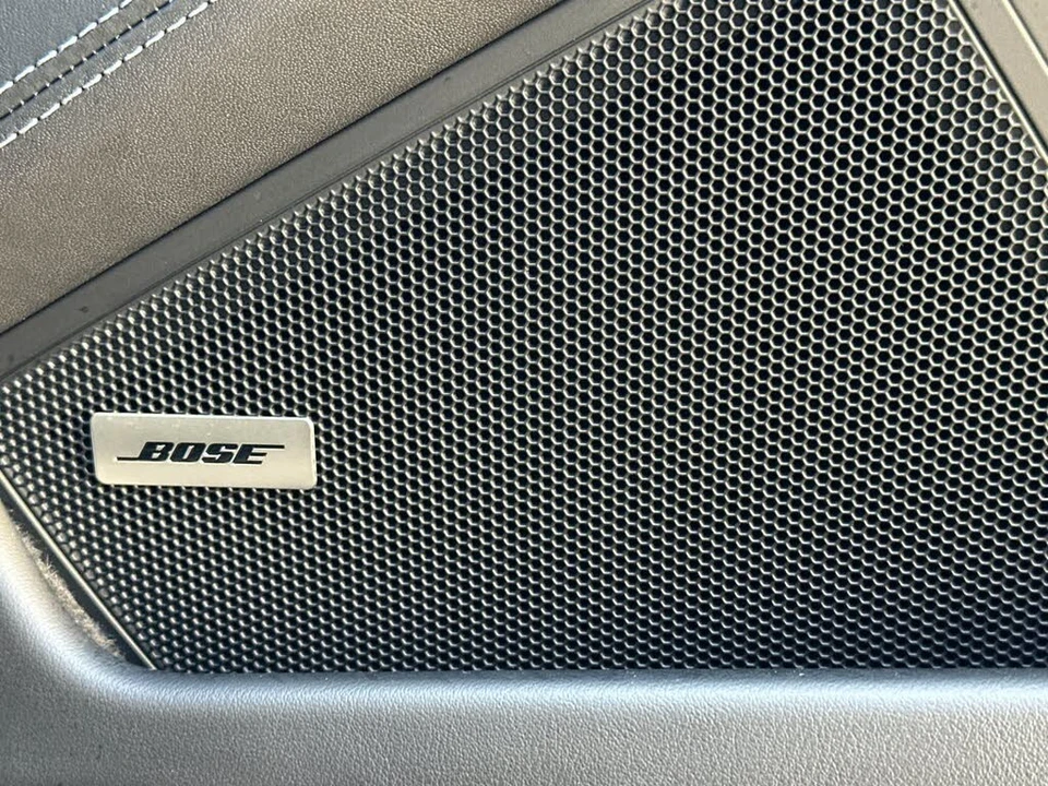 2025 Porsche 992 Carrera GTS - Image 17 of 31
