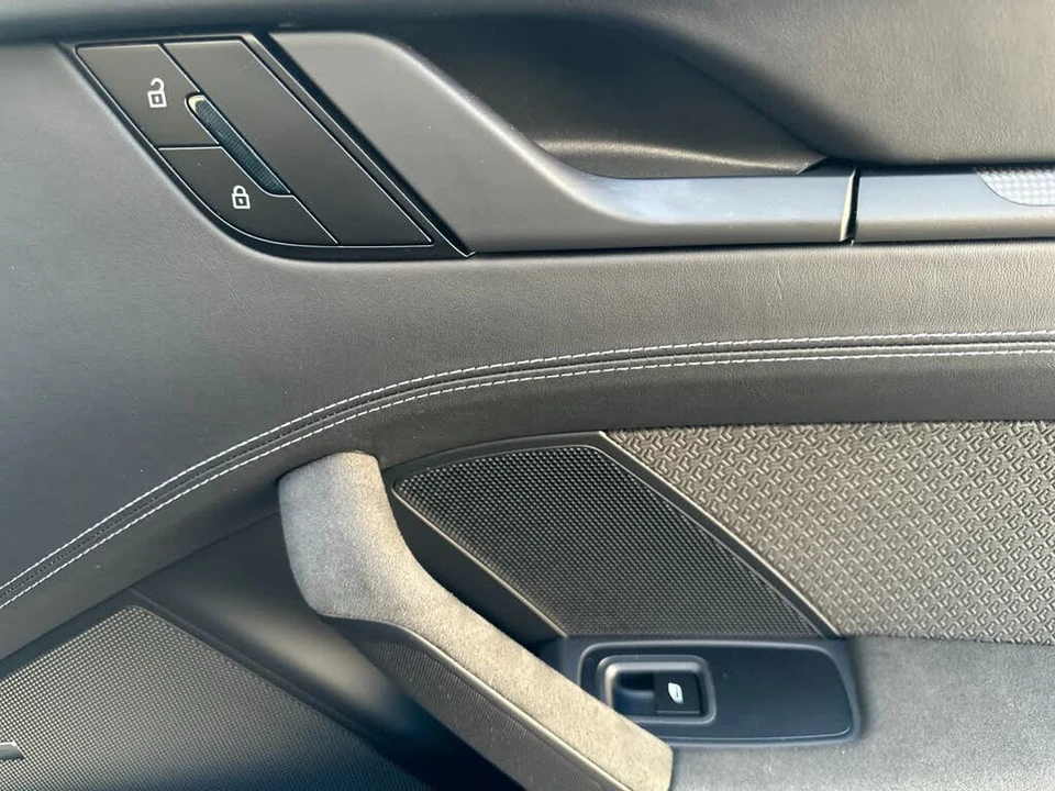 2025 Porsche 992 Carrera GTS - Image 16 of 31