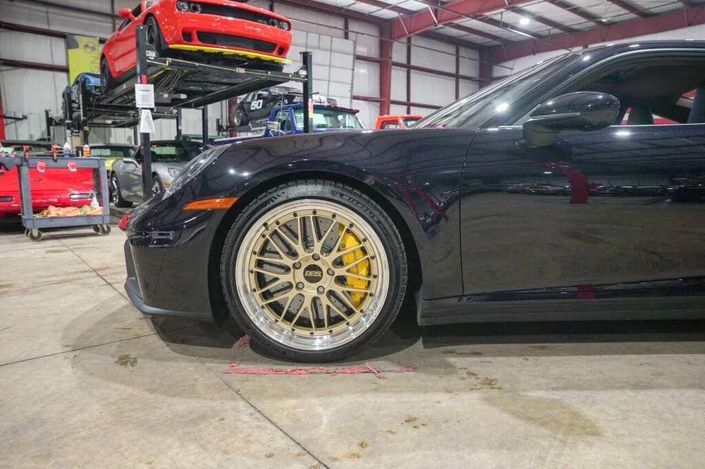 2025 Porsche 992 Carrera GTS - Image 3 of 31