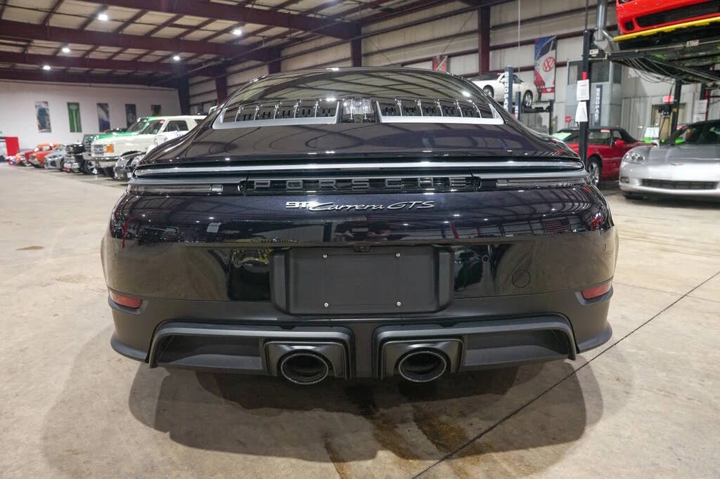 2025 Porsche 992 Carrera GTS - Image 7 of 31