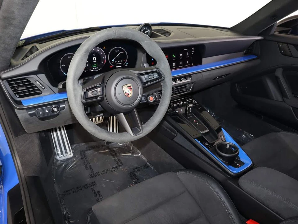 2025 Porsche 992 Carrera GTS - Image 4 of 27