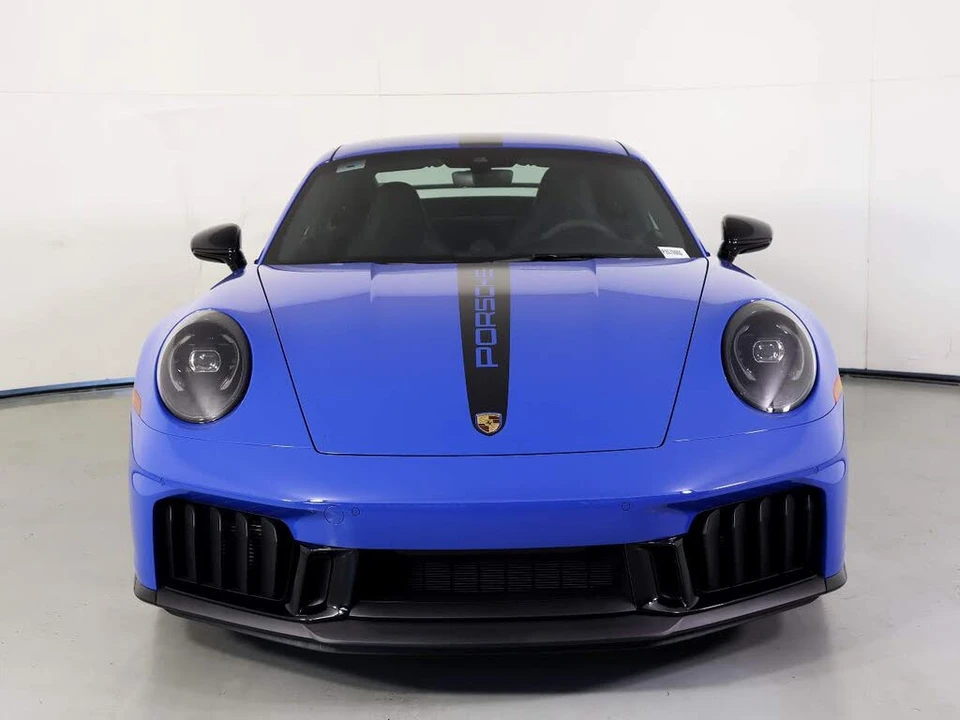 2025 Porsche 992 Carrera GTS - Image 10 of 27