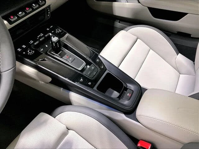 2025 Porsche 992 Carrera GTS - Image 16 of 31
