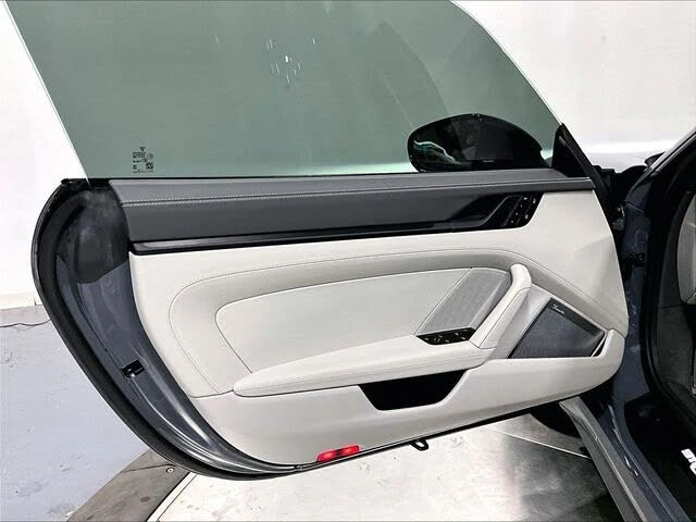 2025 Porsche 992 Carrera GTS - Image 20 of 31